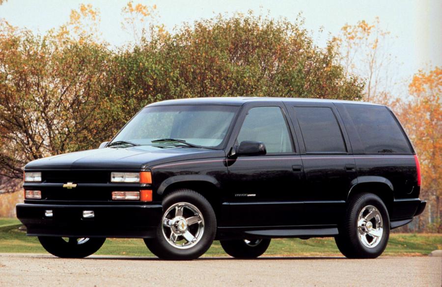  Chevrolet Tahoe 1996 года  (фото 3 из 11)